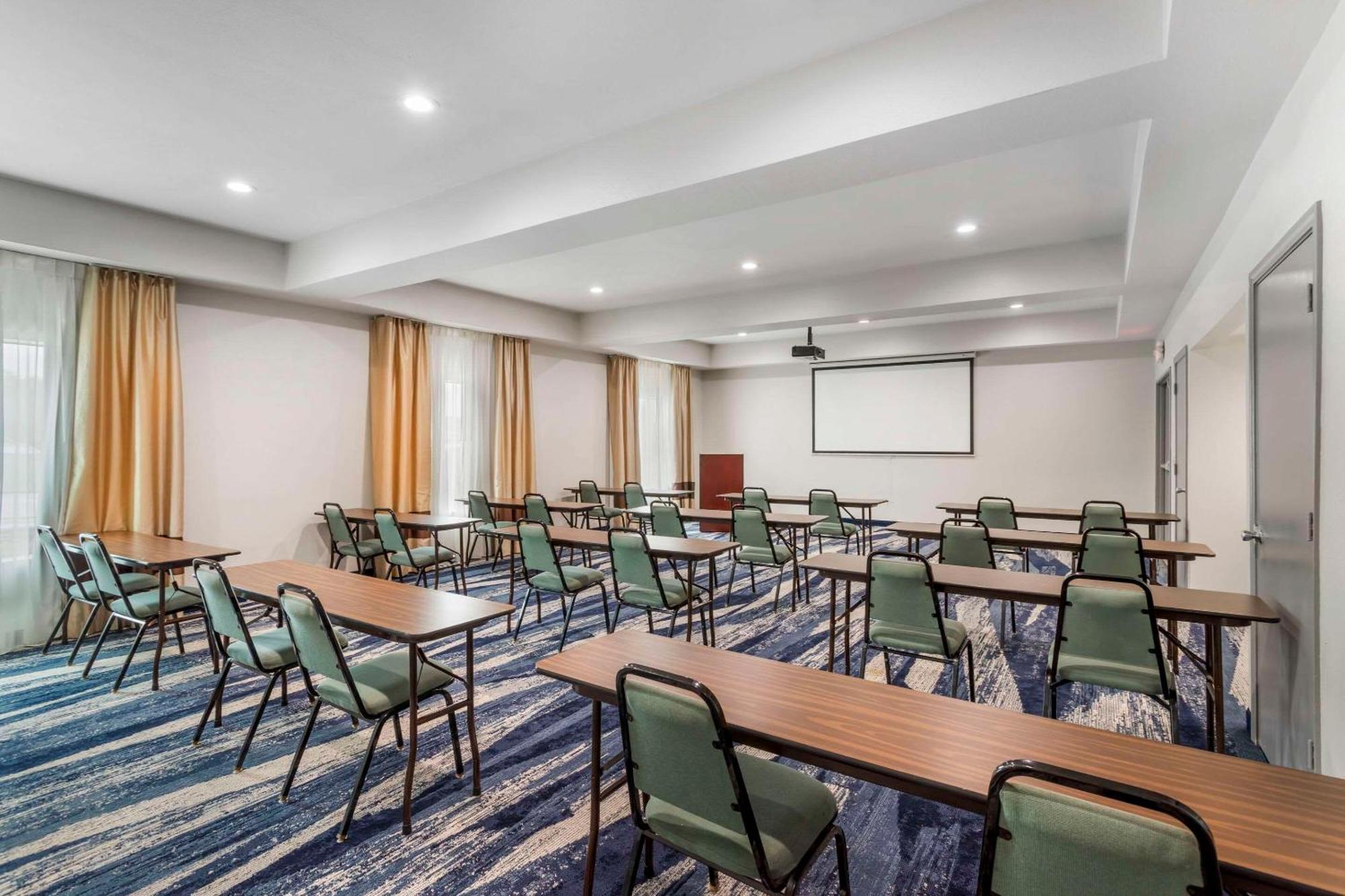 Comfort Inn & Suites Fm1960-Champions Houston Zewnętrze zdjęcie